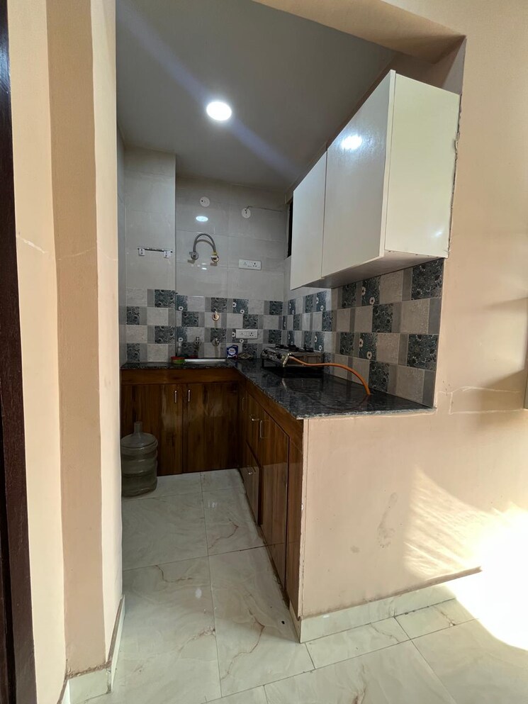 Kitchen, saket 1 Bedroom 509 Sq.Ft. Builder Floor In Saket Delhi 9645527