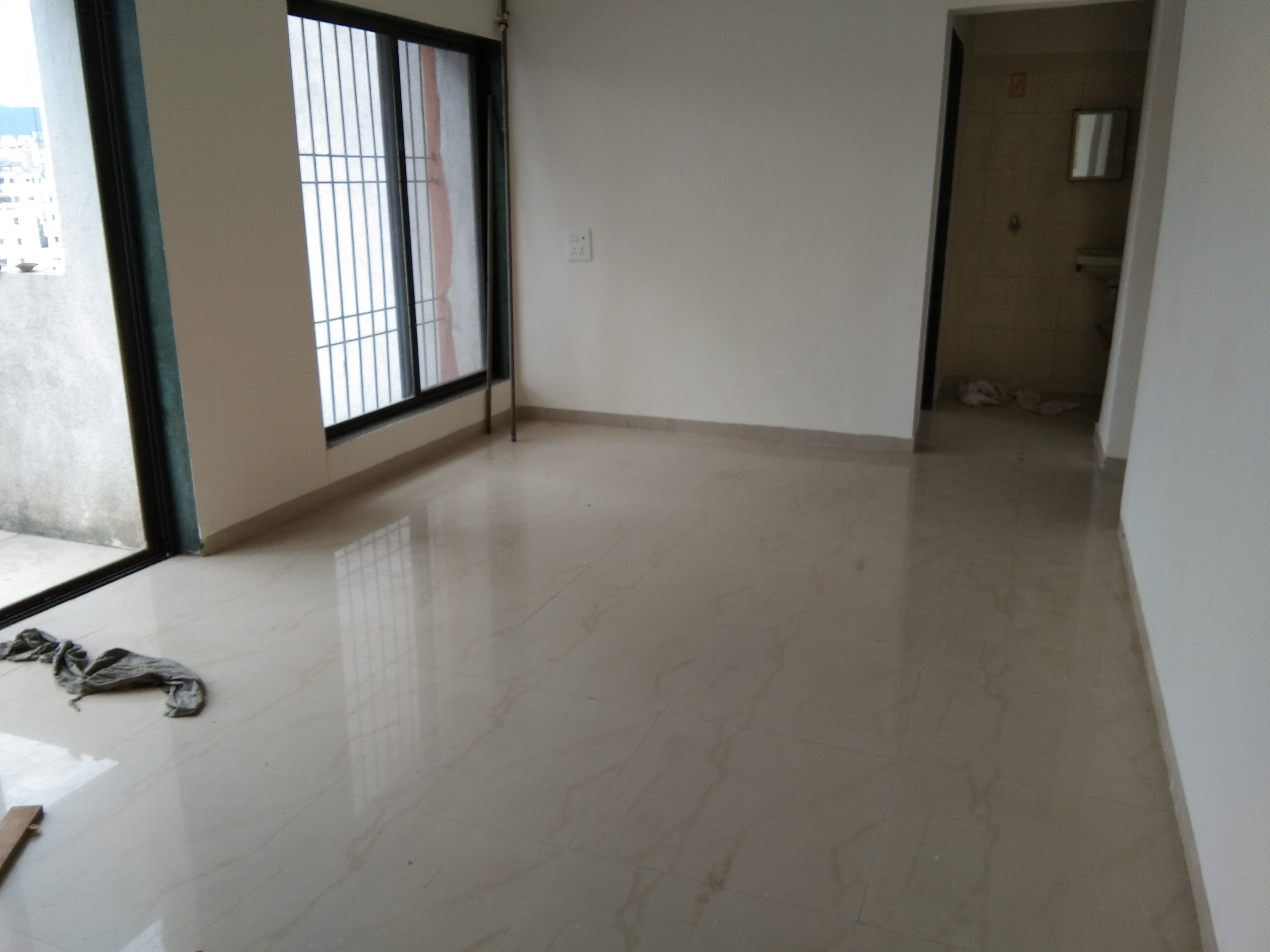 1 BHK Apartment For Sale in Resale 1 Bhk Flat In Dhay