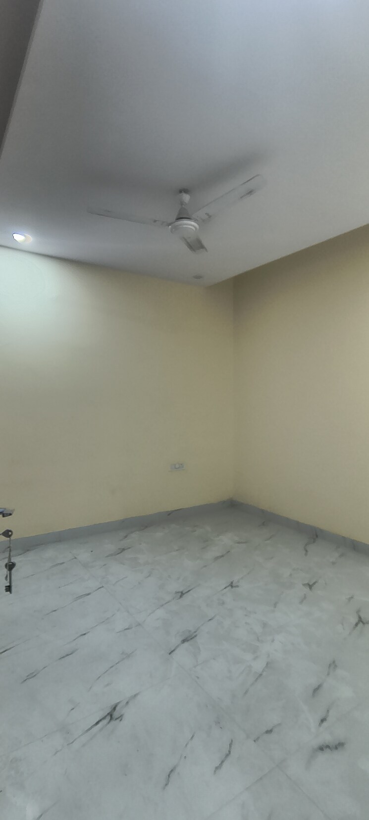 Room, panchsheel vihar 3 Bedroom 990 Sq.Ft. Builder Floor In Panchsheel Vihar Delhi 9645629