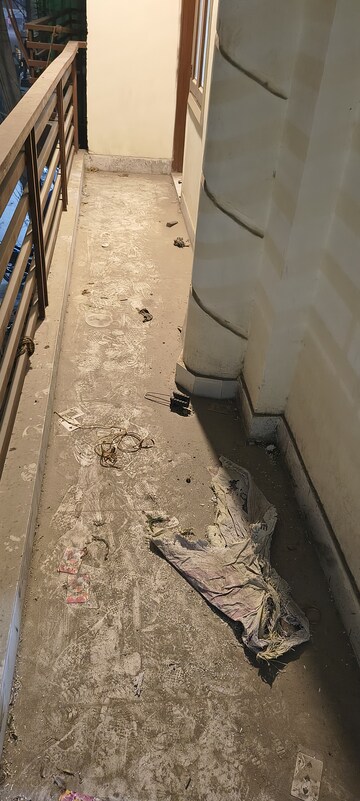 Furnished Amenities in 3 BHK Builder Floor at Panchsheel Vihar – for Sale