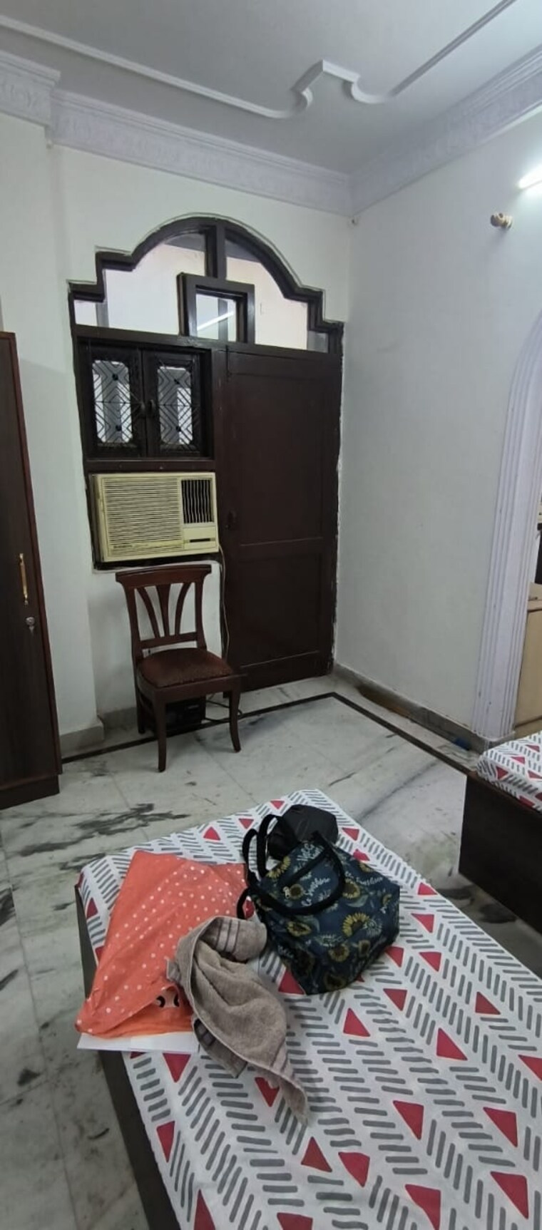  Parking, rohini sector 7 3 Bedroom 750 Sq.Ft. Builder Floor In Rohini Sector 7 Delhi 9645547