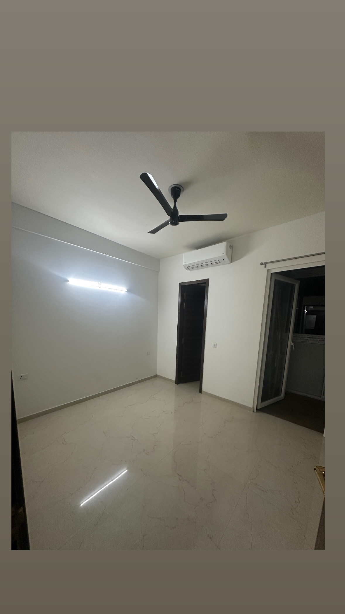 3 BHK + Pooja Room 1680 Sq.Ft. Apartment in Smart World Orchard