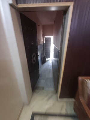 Furnished Amenities in  Shop at Molarband – for Sale