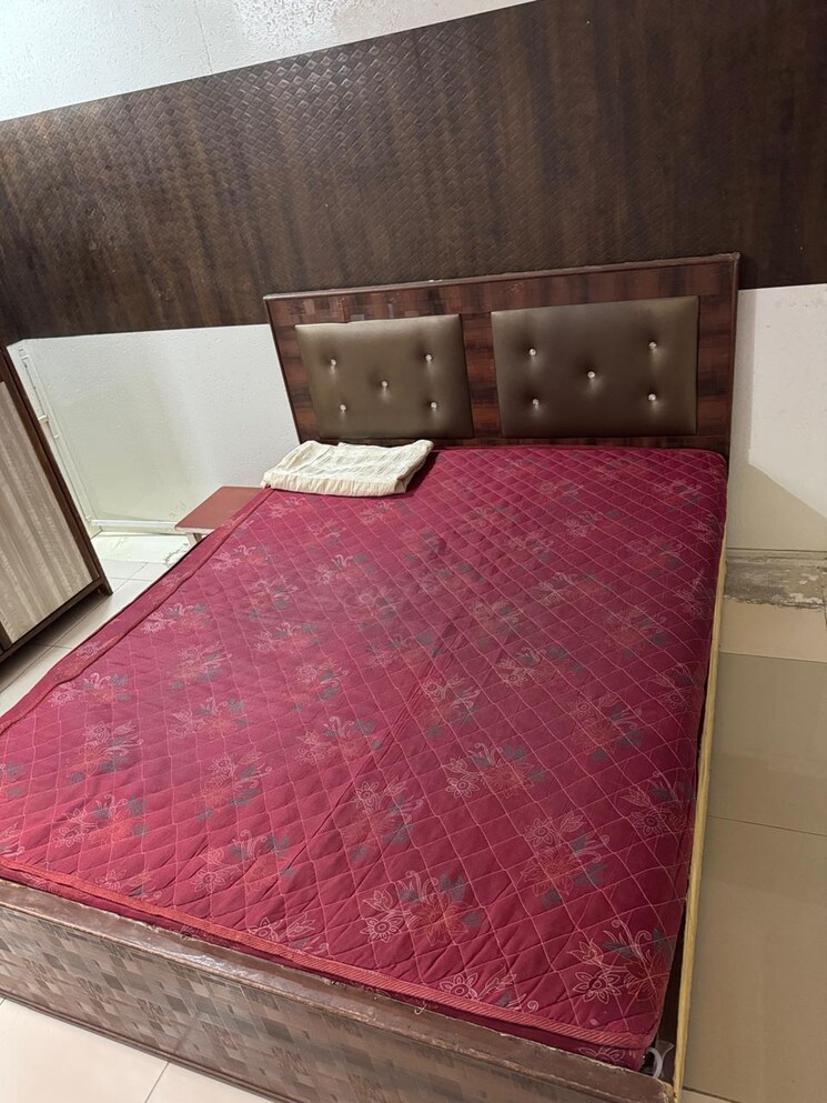 Bedroom, sai-nagar-seva-chs 2 Bedroom 700 Sq.Ft. Apartment In Andheri West Mumbai 9645621