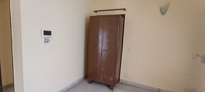 Building Lobby in 3 BHK Builder Floor at Unitech Palms, South City 1 – for Rent