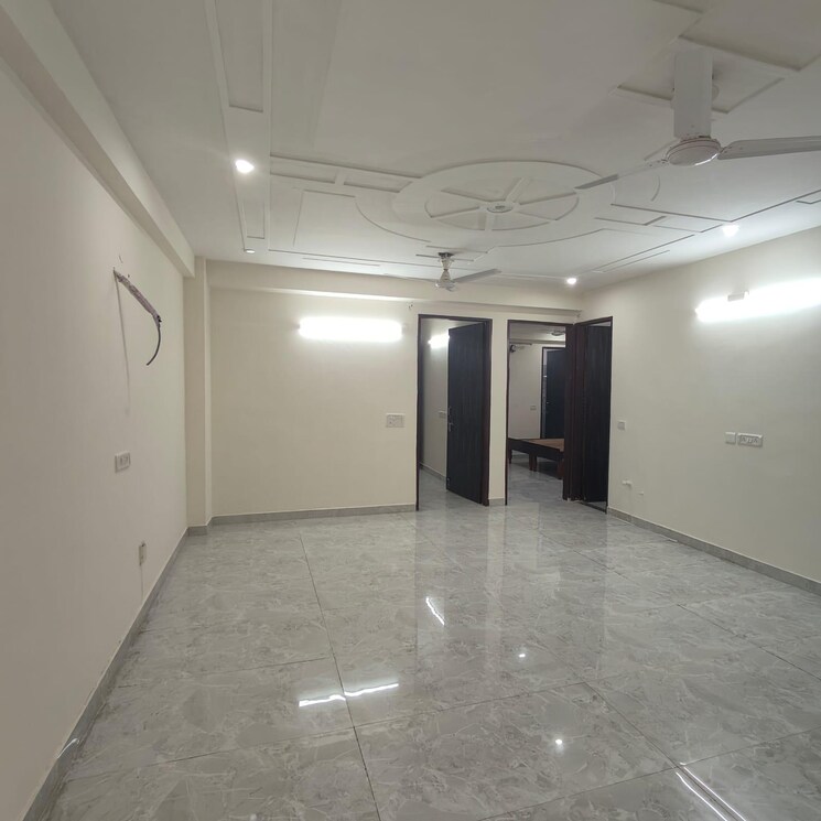 Room, uttam nagar 2 Bedroom 1015 Sq.Ft. Builder Floor In Uttam Nagar Delhi 9645626