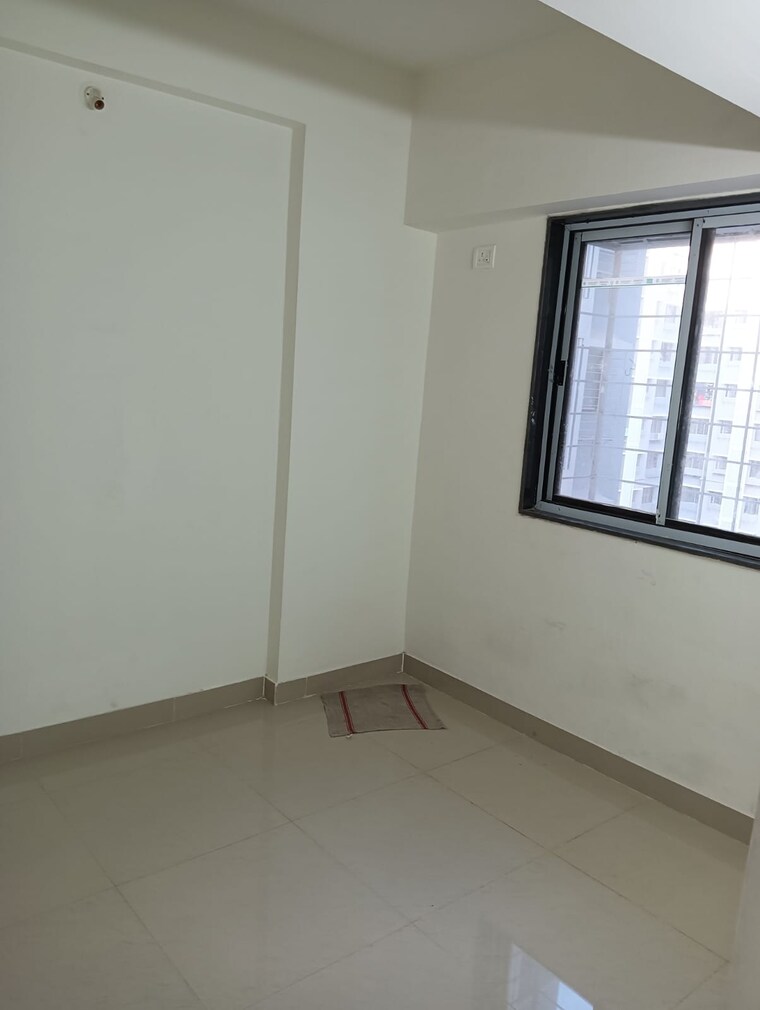 Room, goregaon west 1 Bedroom 482 Sq.Ft. Apartment In Goregaon West Mumbai 9645630