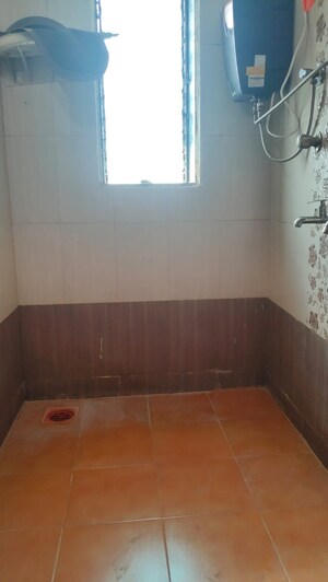 Bathroom in 3 BHK Apartment at Tilak Nagar – for Rent