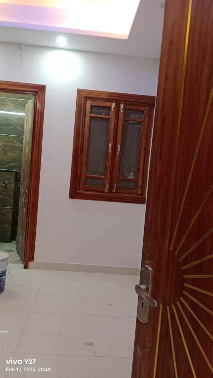 Room, tilak nagar 3 Bedroom 1440 Sq.Ft. Apartment In Tilak Nagar Mumbai 9645634