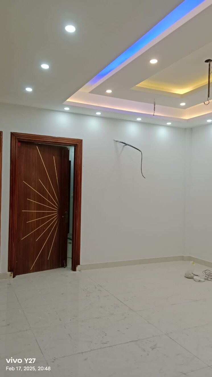 Room, tilak nagar 3 Bedroom 1440 Sq.Ft. Apartment In Tilak Nagar Mumbai 9645634
