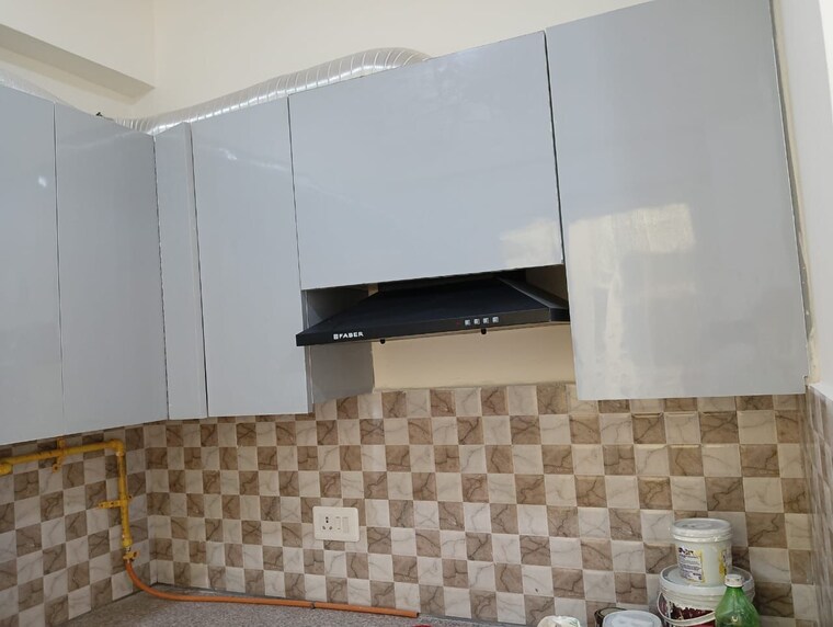 Kitchen, mahagun-mantra-i 3 Bedroom 1400 Sq.Ft. Apartment In Sector 10 Greater Noida Greater Noida 9645720