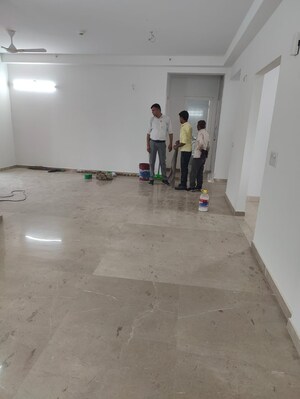 Parking in 4 BHK Apartment at Mapsko Mount Ville, Sector 79 – for Rent