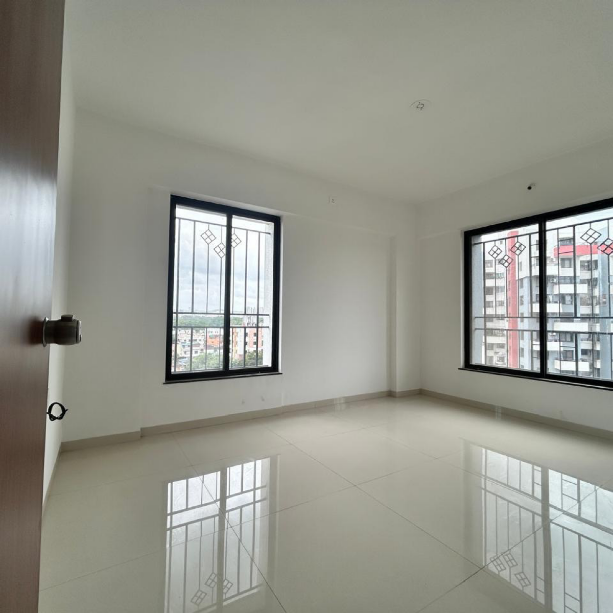 2.5 BHK Apartment For Sale in Mont Vert Grande Plot 4 Bldg D