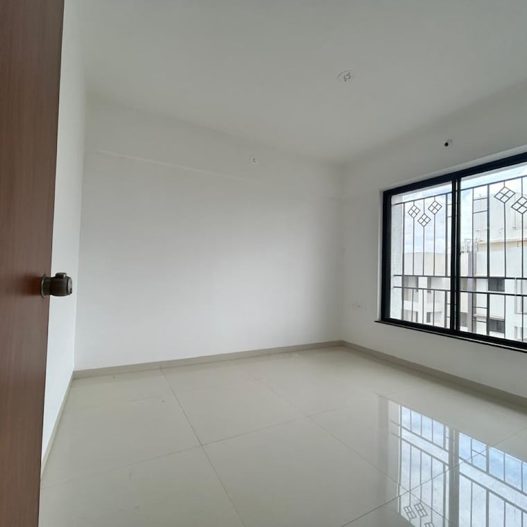 Room, mont-vert-grande-plot-4-bldg-d 2.5 Bedroom 930 Sq.Ft. Apartment In Sutarwadi Pune 9645835