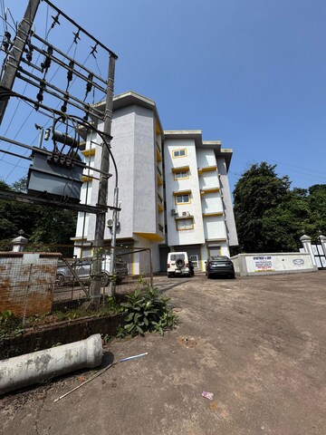  Shop – Exterior View View at Siolim - for Rent