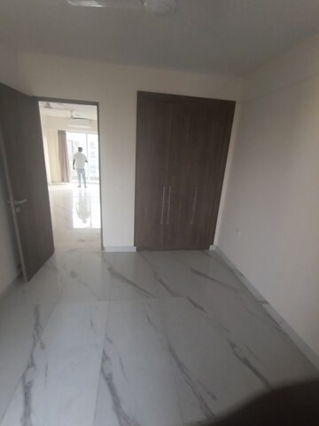 Furnished Amenities in 3 BHK Apartment at M3M Soulitude, Sector 89 – for Rent