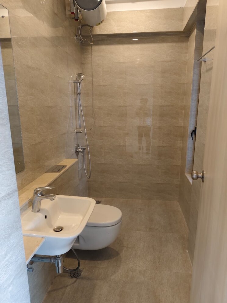Bathroom, adani-ten-bkc 2 Bedroom 750 Sq.Ft. Apartment In Bandra East Mumbai 9645860