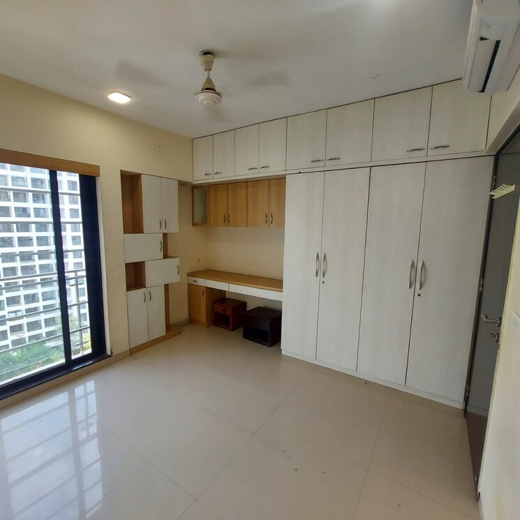 Room, sohna road 2 Bedroom 600 Sq.Ft. Apartment In Sohna Road Gurgaon 9645862