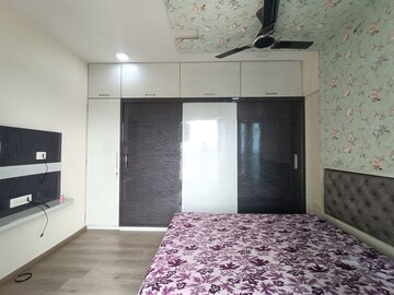 Bedroom in 2 BHK Apartment at Dighe – for Rent