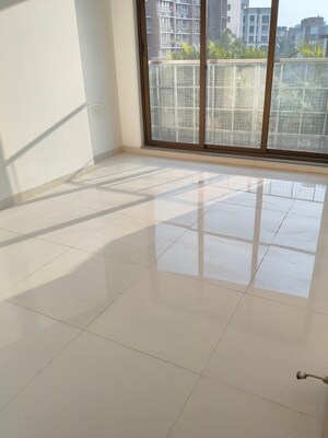 Room in 2 BHK Apartment at Naman Habitat, Andheri West – for Sale