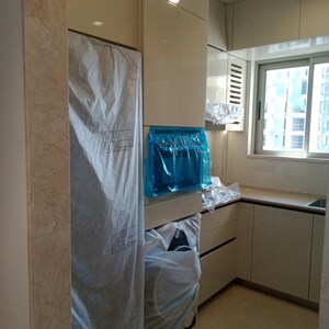 Bathroom in 1 BHK Apartment at Hiranandani Highland, Powai – for Rent