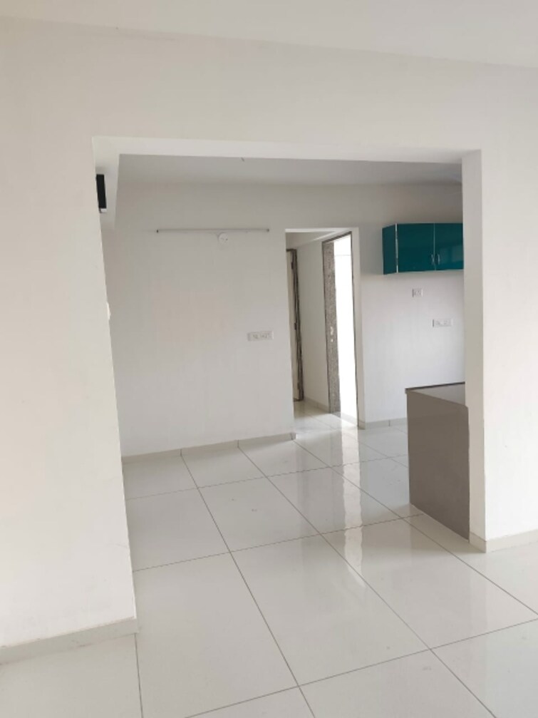 Cover Image, shela 3 Bedroom 1430 Sq.Ft. Apartment In Shela Ahmedabad 9645944