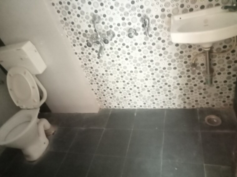 Bathroom, vasudev-sky-high 1 Bedroom 413 Sq.Ft. Apartment In Mira Road Thane 9645951