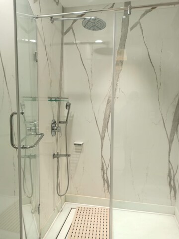 Attached Bathroom in 3 BHK Apartment at Sarvapriya Vihar – for Rent