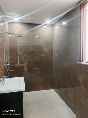 Kitchen in 3 BHK Builder Floor at Ashoka Enclave 3, Sector 35 – for Sale