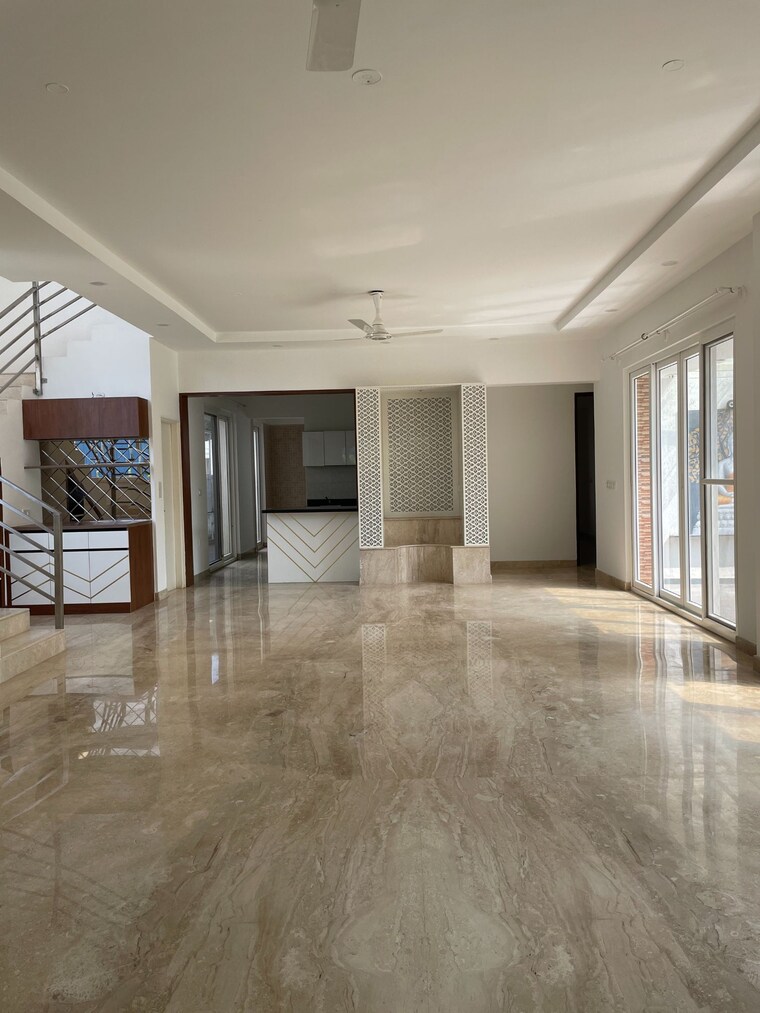Living Room, sterling-villa-grande 4 Bedroom 3800 Sq.Ft. Villa In Whitefield Bangalore 9645866