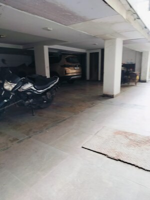 Parking in 4 BHK Apartment at Boutique Residential Apartments D-6 4, Vasant Vihar – for Rent