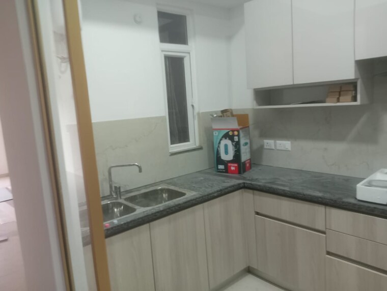Kitchen, smart-world-orchard 3 Bedroom 1680 Sq.Ft. Apartment In Sector 61 Gurgaon 9645986
