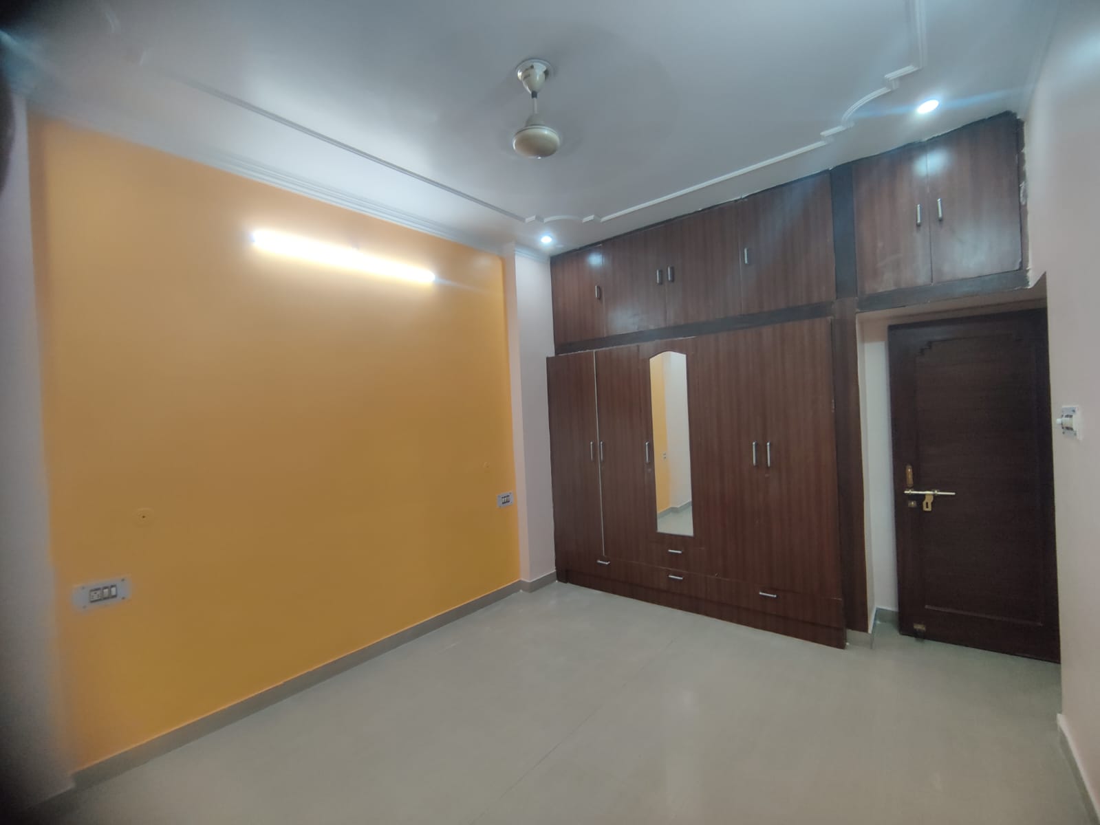 2.5 BHK Villa For Rent in 2bhk Semi Furnished Makan