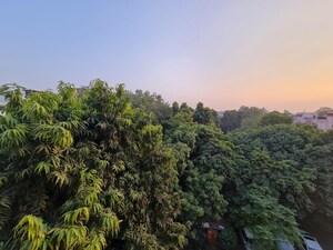 4 BHK Apartment – Garden View at Safdarjung Enclave - for Rent