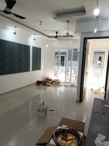 Living Room in 3 BHK Apartment at Smart World Orchard, Sector 61 – for Rent