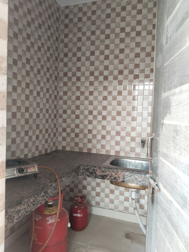 Bedroom, dev-homes-5 1 RK 500 Sq.Ft. Builder Floor In Sector 37 Faridabad 9646021