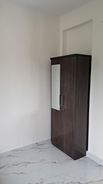 Room in 1 BHK Apartment at Phase 1 – for Rent