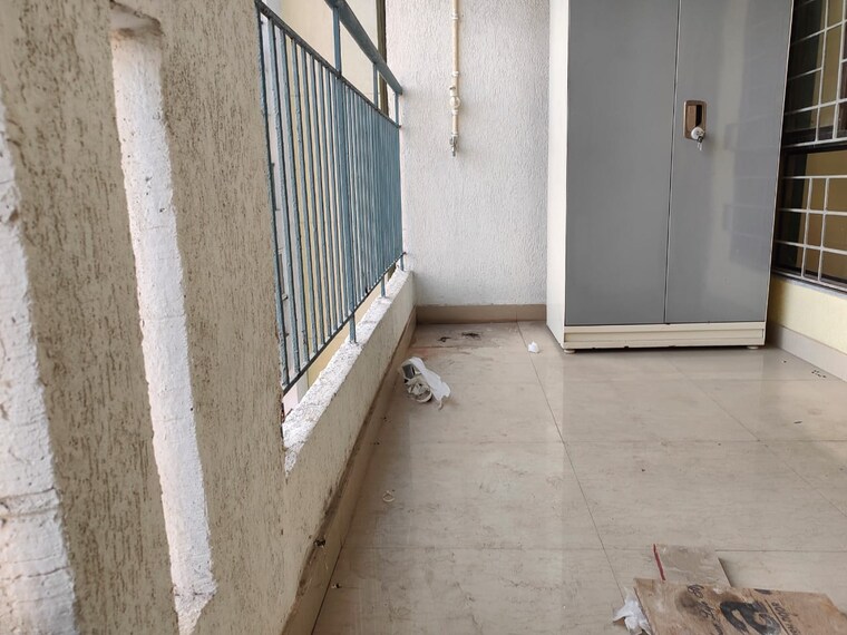 Balcony, sector 14 dwarka 1 Bedroom 580 Sq.Ft. Apartment In Sector 14 Dwarka Delhi 9642083