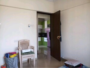 Room in 1 BHK Apartment at Raunak Unnathi Woods Phase 7 A And B, Ghodbunder Road – for Rent