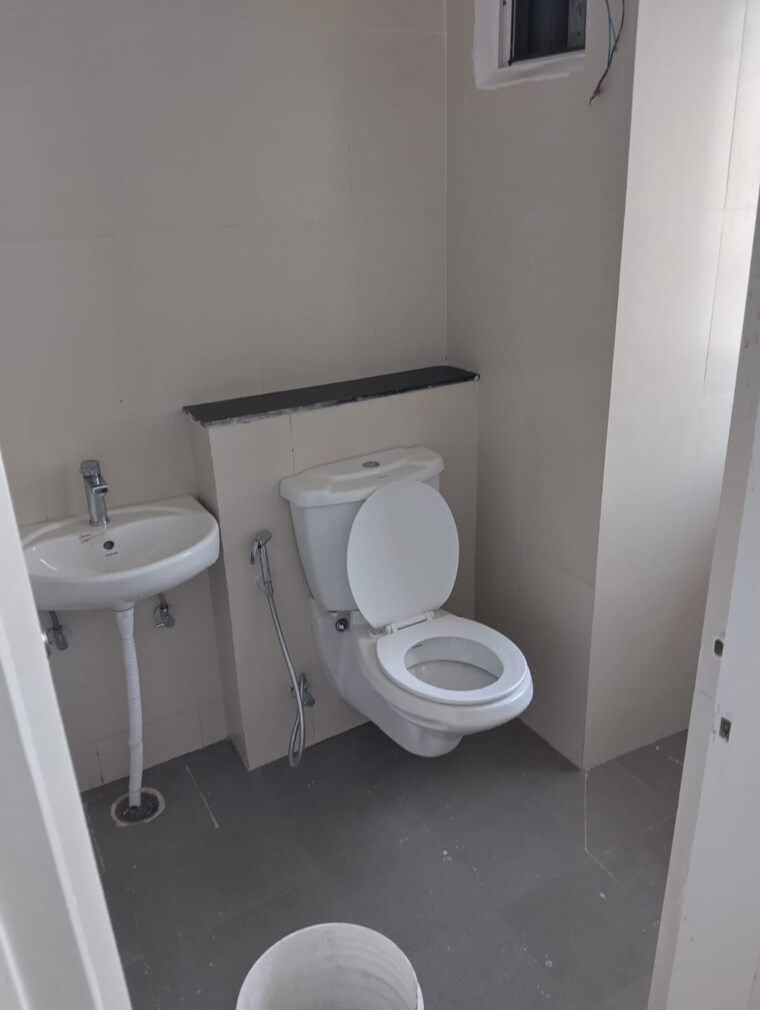 Bathroom, sarvottam-nx-one 1 RK 595 Sq.Ft. Apartment In Tech Zone 4 Greater Noida Greater Noida 9646052