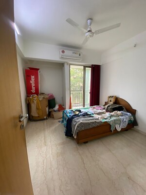 Bedroom in 2 BHK Apartment at Dn Nagar – for Rent