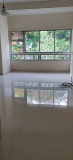 2 BHK 800 Sq.Ft. Apartment in Juhu Scheme