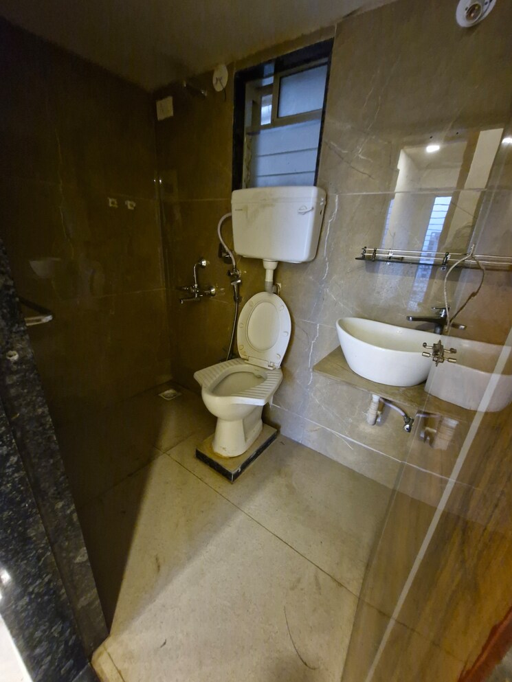 Bathroom, cd-gurudev 2 Bedroom 541 Sq.Ft. Apartment In Virar West Palghar 9646083