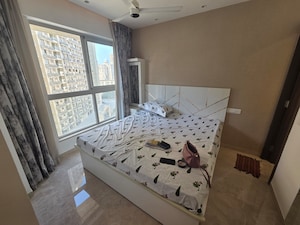 Bedroom in 1 BHK Apartment at Hiranandani Regent Hill, Powai – for Rent