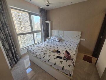 Bedroom in 1 BHK Apartment at Hiranandani Regent Hill, Powai – for Rent