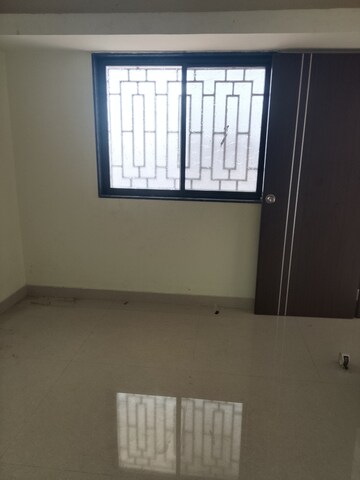 Room in 2 BHK Apartment at K P Laxman Plaza, Akurdi – for Rent