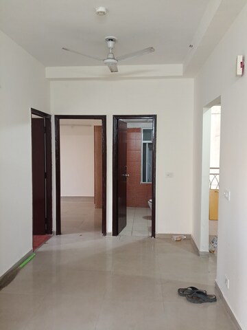Room in 2 BHK Apartment at Mahagun Mywoods II, Sector 16c Greater Noida – for Sale