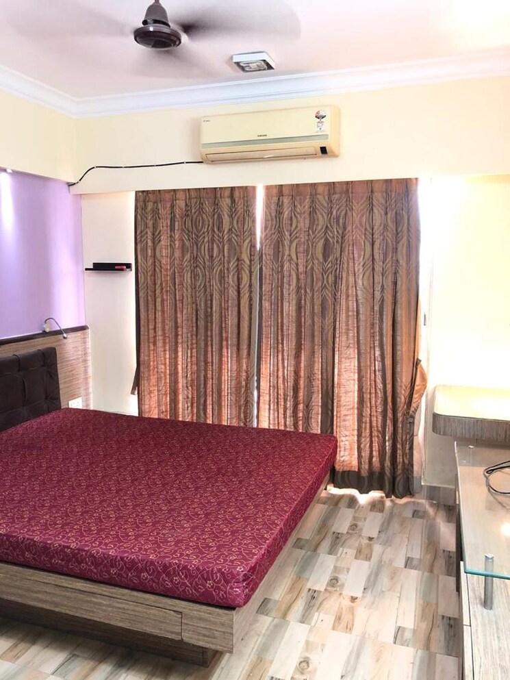 Bedroom, lake-home 3 Bedroom 1050 Sq.Ft. Apartment In Powai Mumbai 9646113