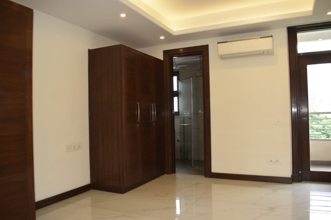 3 BHK + Extra Room 1750 Sq.Ft. Builder Floor in Gardenia Grace