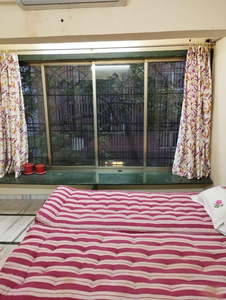 Bedroom, suyash-apartment-dadar-west 2 Bedroom 700 Sq.Ft. Apartment In Dadar West Mumbai 9646105